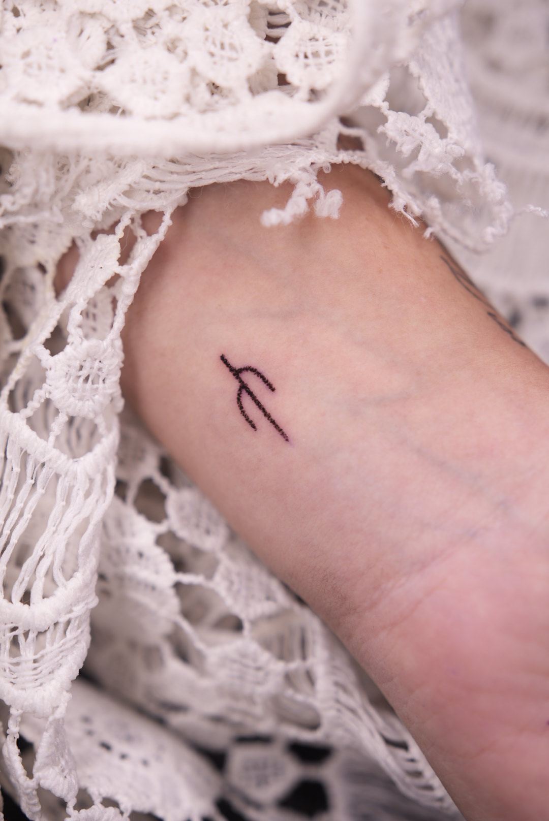 Tatuaje Fine line en Ink Fire, Mazatlán