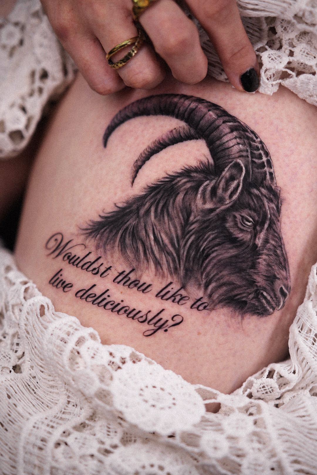 Tatuaje Microrrealismo en Ink Fire, Mazatlán